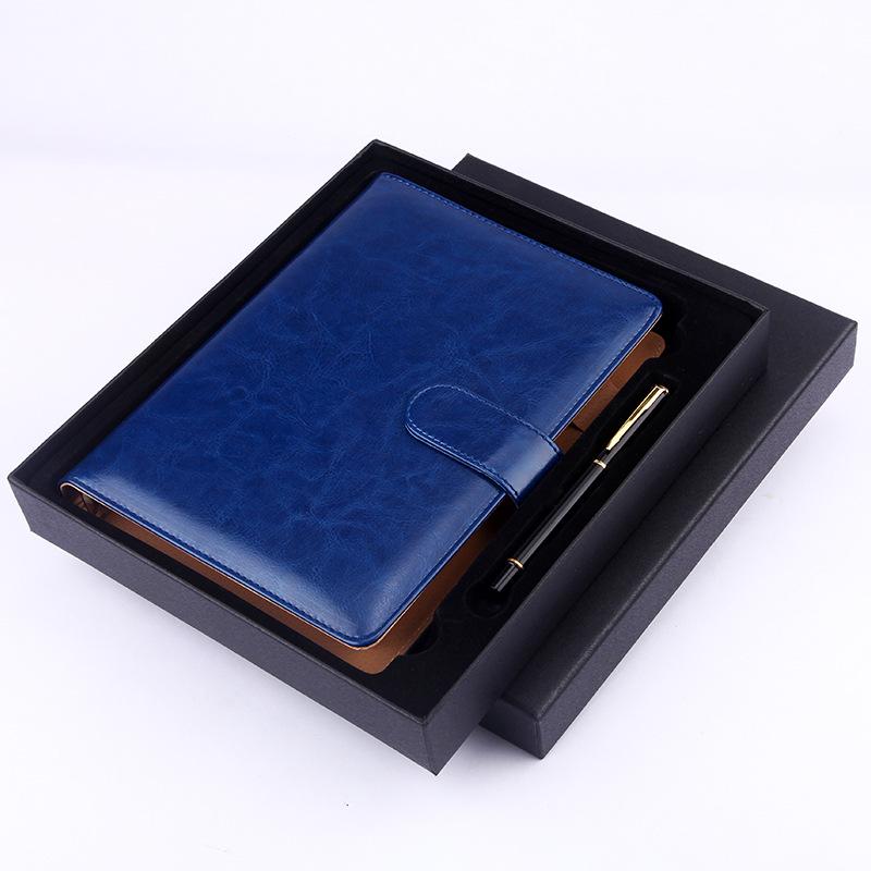 Набор из кожаных блокнотов с магнитной застежкой — с возможностью нанесения логотипа, включает блокноты формата A5 и B5 с отрывными листами в подарочной коробке