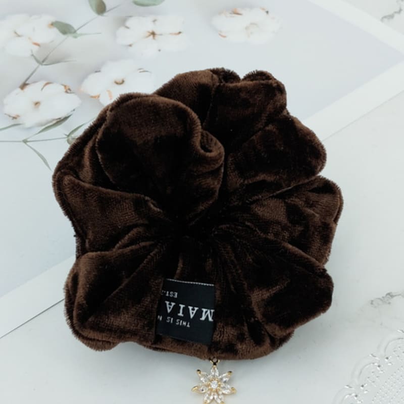 MAIA Velvet Crystal Gopchang Shushu-Brown