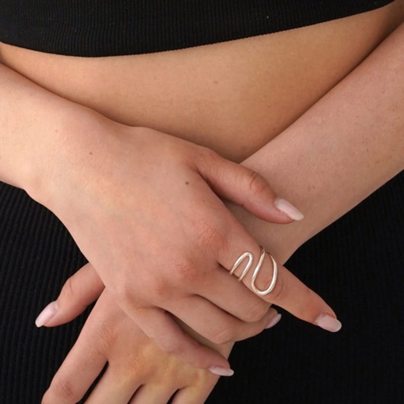 STILL INSTANT Curve Motion - Ring 06