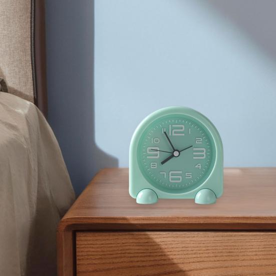 Прикроватный будильник Компактный мини-размер Бесшумная работа Питание от батареек Подсветка дисплея Декоративные настольные часы