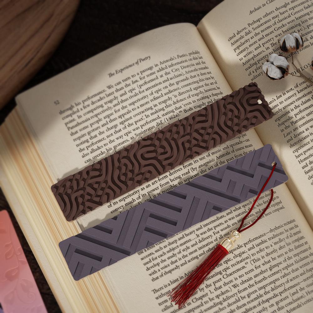 Форма для геометрической закладки из эпоксидной смолы «Мак» - Дизайн: неправильный лист, лапка кошки, прямоугольник