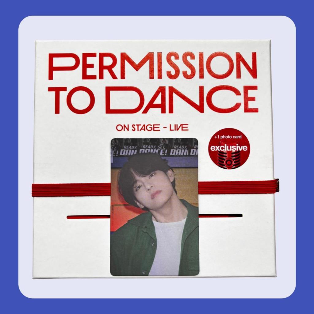 [USED] BTS Limited Edition Trading Card (Target US Bonus) V V (Slightly Damaged)