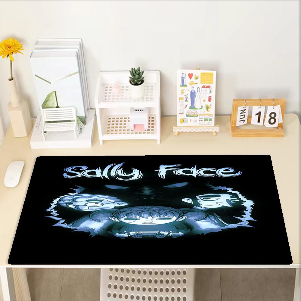 Коврик для мыши в стиле Sally Face, Нескользящая резиновая основа, Многофункциональный декор для офиса и дома, Идеально подходит для персонализации рабочего места.