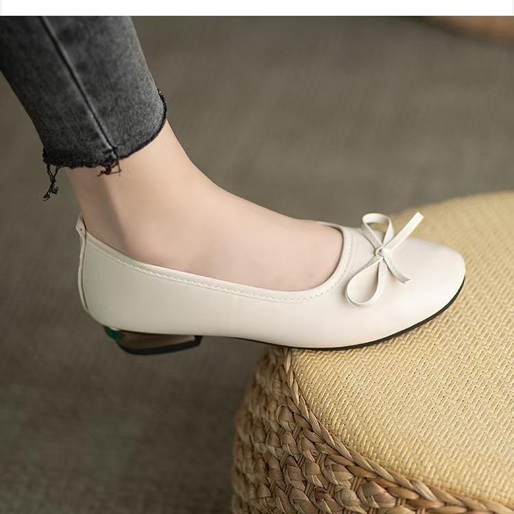 Туфли Мэри Джейн на плоской подошве женские летние 2024 года, новые туфли-шапочки с одной педалью для беременных женщин, легкие вечерние туфли из кожи
