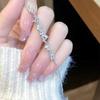 Женский браслет 'Глициния' с цирконами в виде листьев - Роскошный подарок для лучшей подруги.