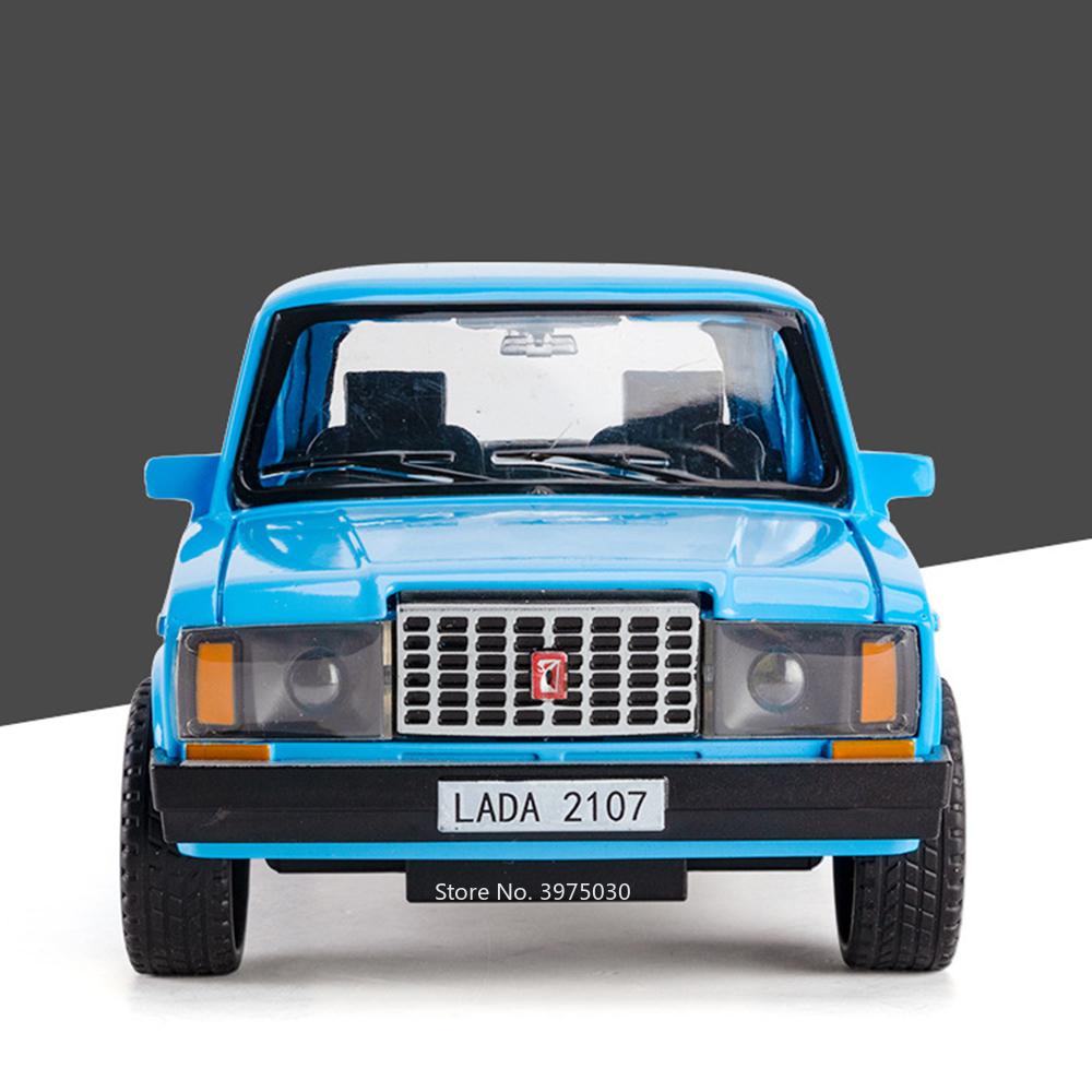 1:18 Российских LADA 2107 Niva Такси Модели Машинок Сплав Игрушки 6 Дверей Открываются Оттянуть Свет Звук Миниатюрный Транспорт Мальчики Идеальные Подарки