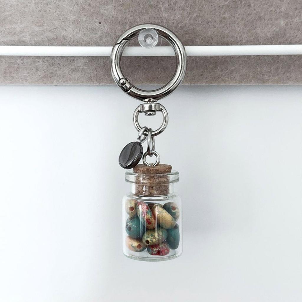 Миниатюрный кулон-бутылочка с кофейными зернами для удачи и личного стиля, изготовленный из высококачественного акрила и сплава