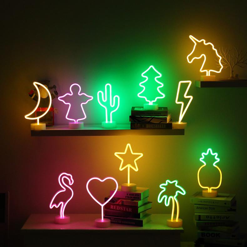 Neon Moon Lamp Holiday Light Flamingo/Heart/Moon/Pineapple/Christmas Tree LED Night Light for Home Festival Wedding Party Decor