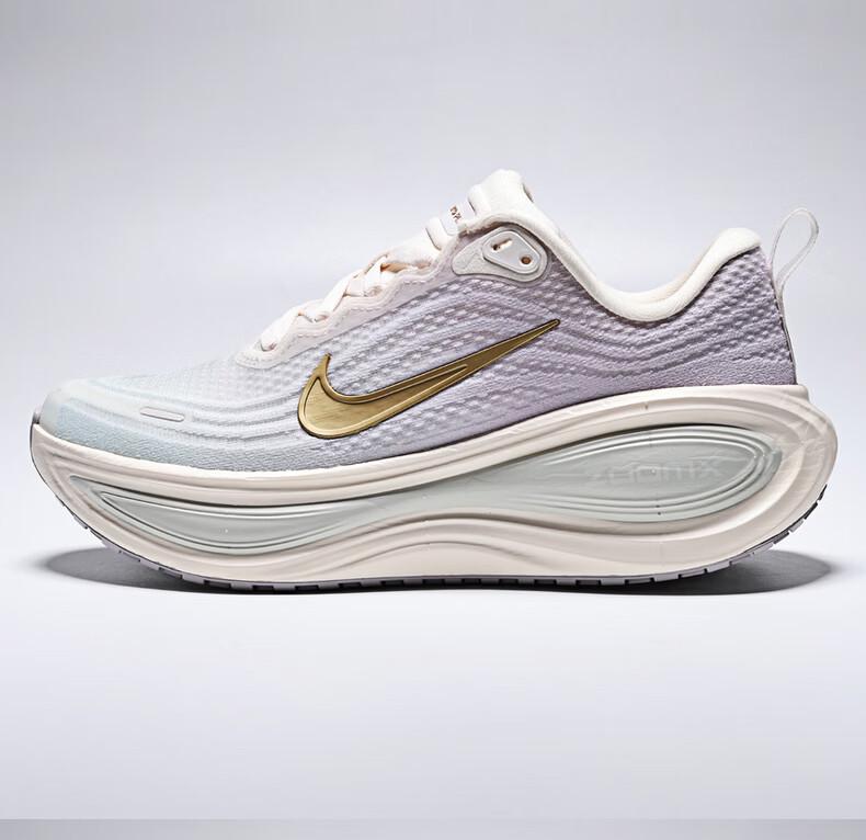 Nike Женские беговые кроссовки Vomero Plus