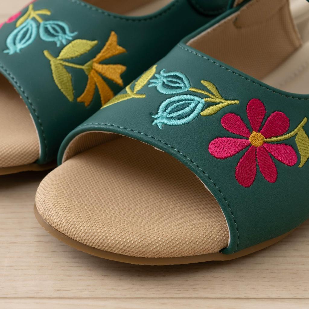 Hokomomola Senko Petalo Outdoor Размер M 47163 Сандалии, (приблизительно. 22,5-23см), Зеленый,