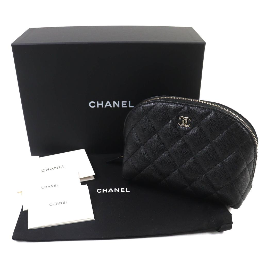 Excellent CHANEL Cosmetics Pouch COCO Mark Caviar Skin Matelasse Pouch Random Serial black Used