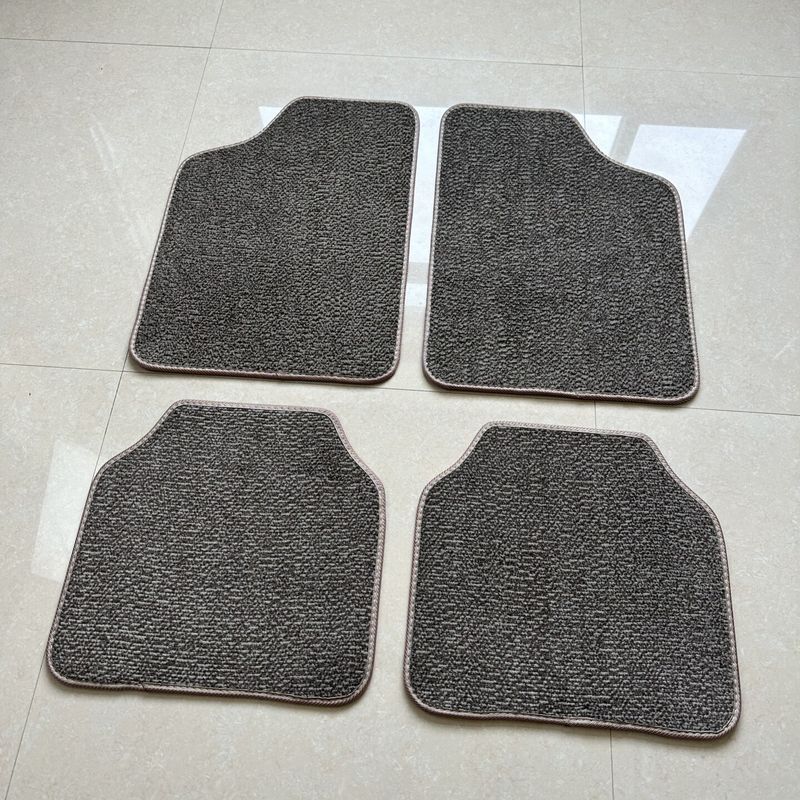 All Year Round General Car Foot Mat Suede Rubber Cushion Carpet Mat Car Non Slip Mat Applicable to All Models