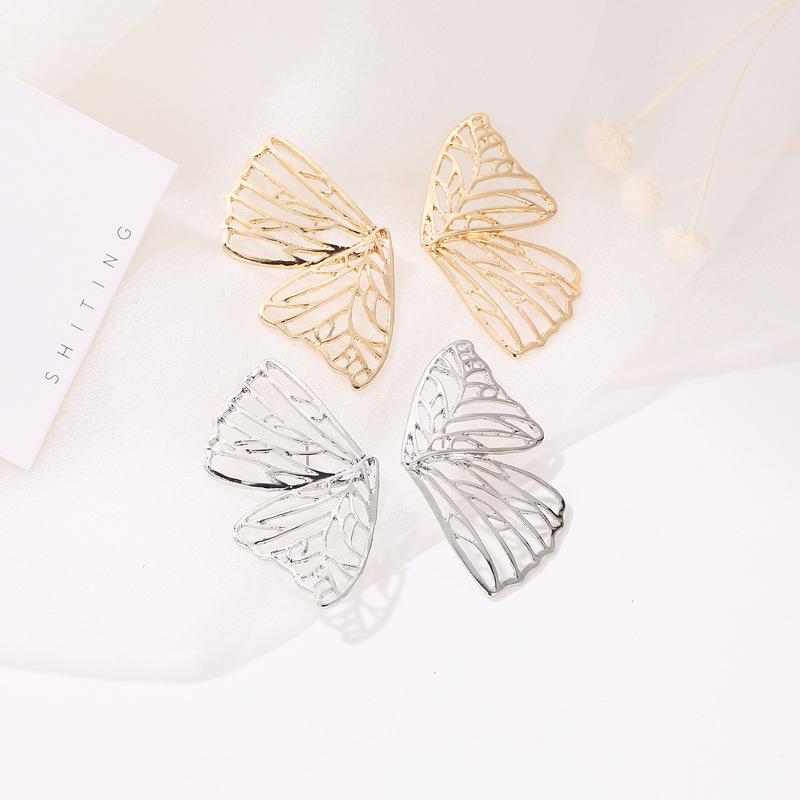 Exaggerated Openwork Butterfly Wings Earrings Trend Fan Shaped Creative Earrings Fashion Jewelry MIT