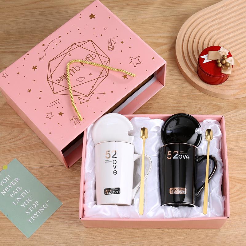 Elegant Golden Ceramic Coffee Mug Set, 400ml His and Hers Cups with Lids for Wedding Gifts Couples, Anniversary Present Idea