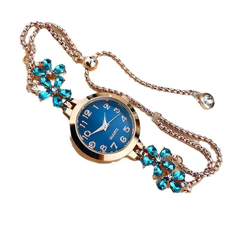 Women's Fashion Pull-Out Bracelet Watch with Diamond-Encrusted Flower Design