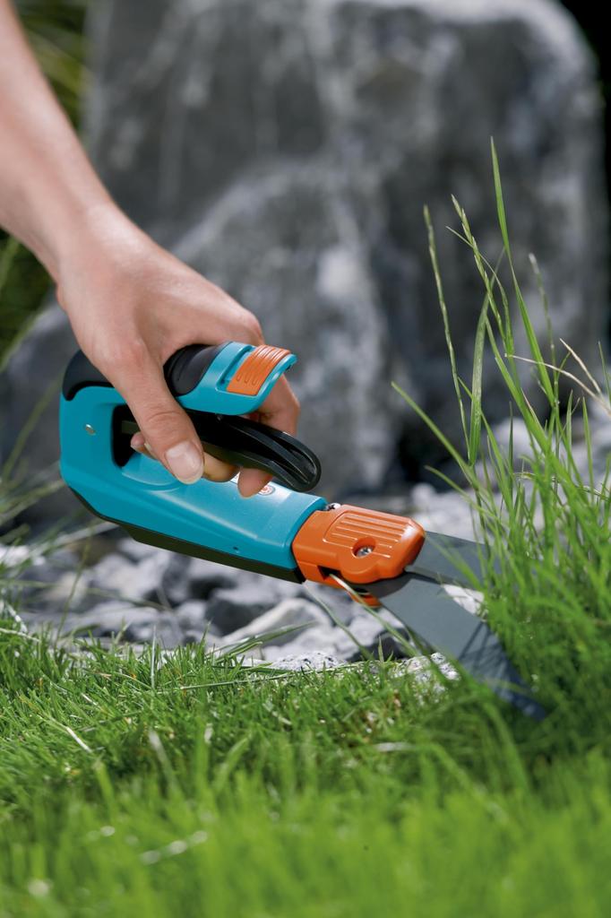 GARDENA Lawn Shears Comfort 360 Degree Rotating Blade Left and Right Handle Product Up To 25 Years (for Use) Bow-Shaped 08735-20 Warranty