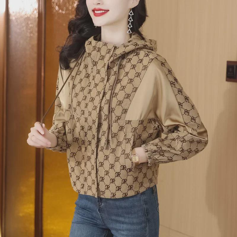 Осень 2023 Женская модная ветровка с капюшоном и принтом - Маленький размер, трендовая верхняя одежда