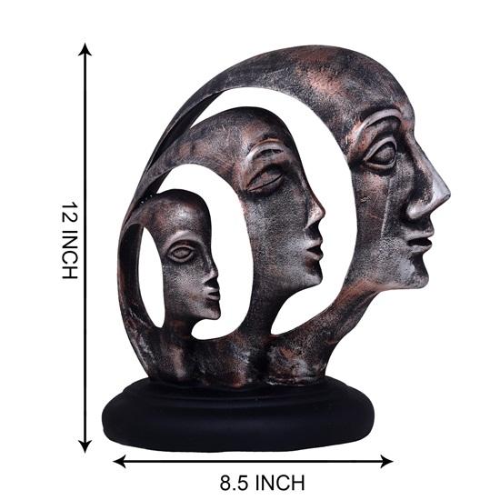 Статуя леди с кольцом на лице для домашнего декора. Образец современного искусства. Леди лицо.
