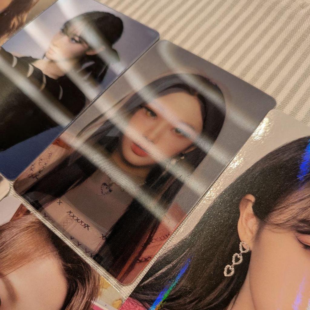 [Б/У] Постер Aespa Giselle, торговые карточки и другой набор