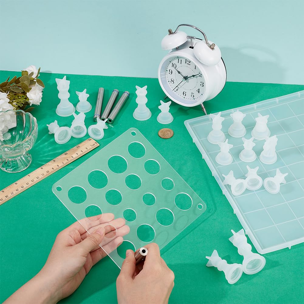 BENECREAT 1 Set International Chess Silicone Mold, DIY Chess Kit with Board and Pieces, Square Piece Stands, Resin Board Mold for Board Games and