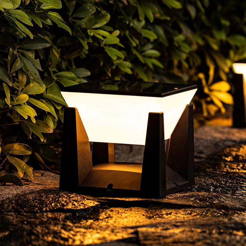Dailu Waterproof Three Colors SMD5050 Solar Garden Lamp LED Pilar Pillar Light Landscape Decoration for Garden Gate Column Lamp