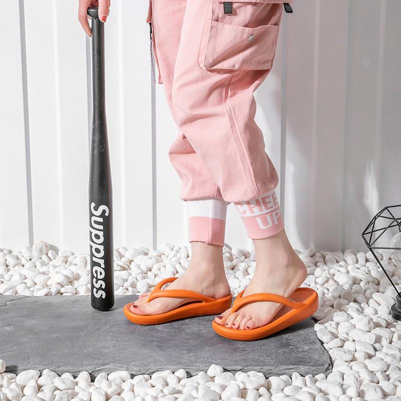 Женские шлепанцы, летние тапочки, пляжные шлепанцы, сандалии на мягкой подошве, удобная нескользящая обувь с толстой подошвой для женщин и девочек, обувь для ванной