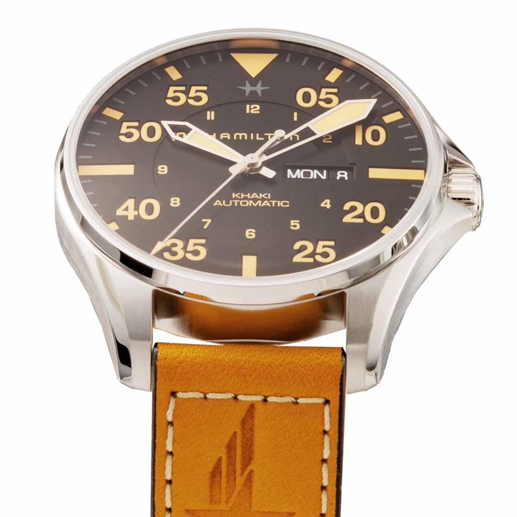 Watch Khaki Aviation Pilot Day Date Auto Khaki Aviation Black Dial Stainless Steel Sapphire Glass Automatic 46MM Swiss Brand Watch H64725531 Brown