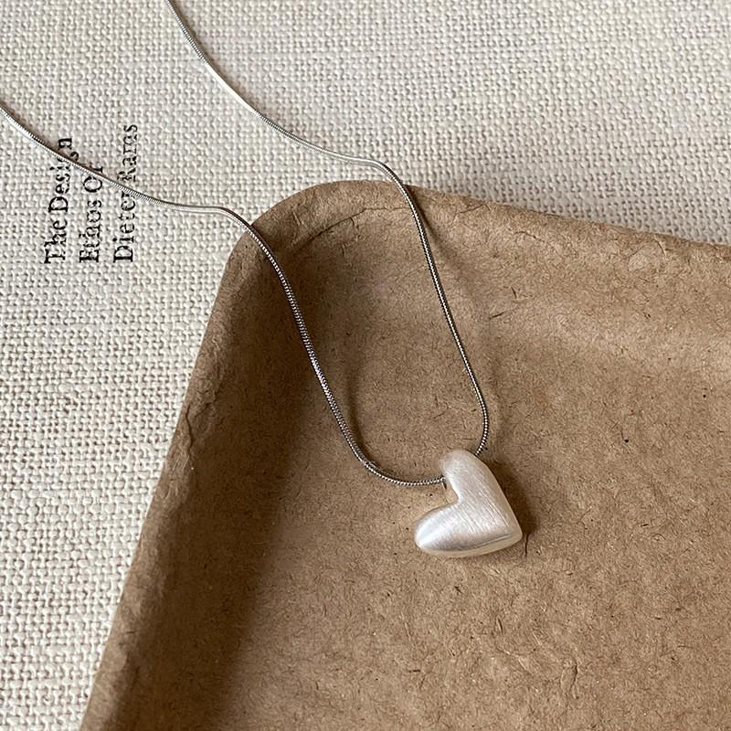 Полое ожерелье в виде капли воды: Элегантная женская ключичная цепочка для повседневной носки