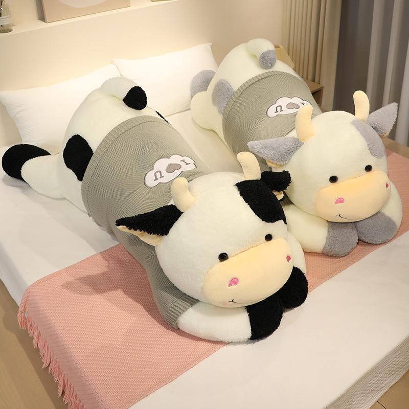 Свитер лежащая корова подушка-игрушка плюшевая игрушка кукла большая кукла-корова девочка спящая успокаивающая кукла