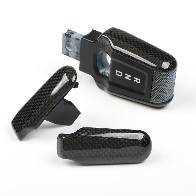 Крышка рычага переключения передач из углеродного волокна Porsche 992 для моделей 911 2019-2023 годов.