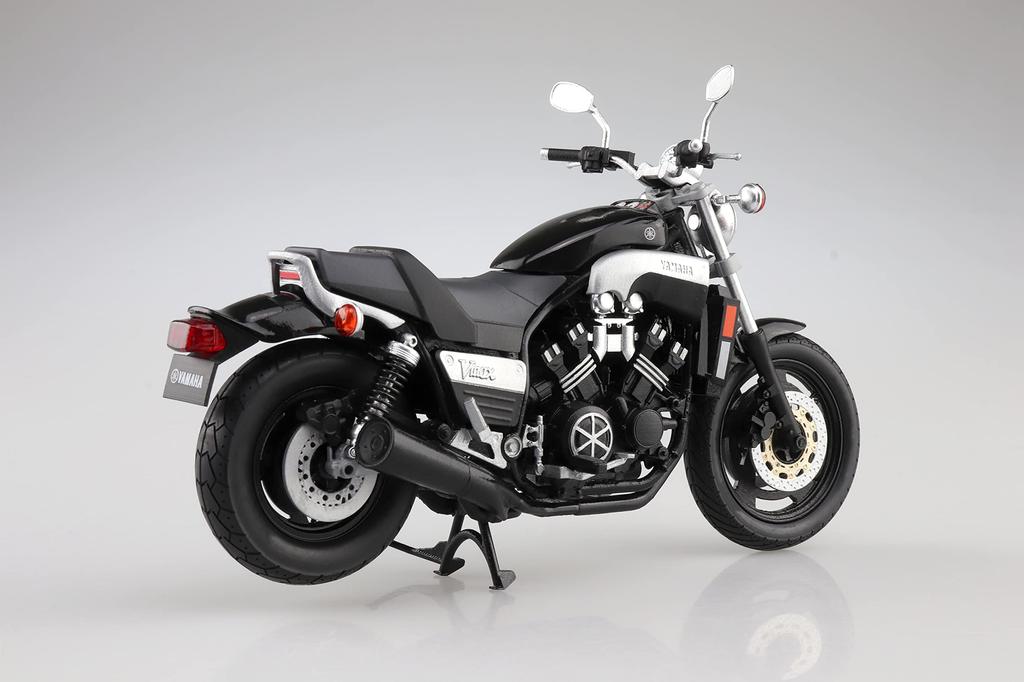 Skynet Completed Bike Yamaha Vmax Black 2 1/12