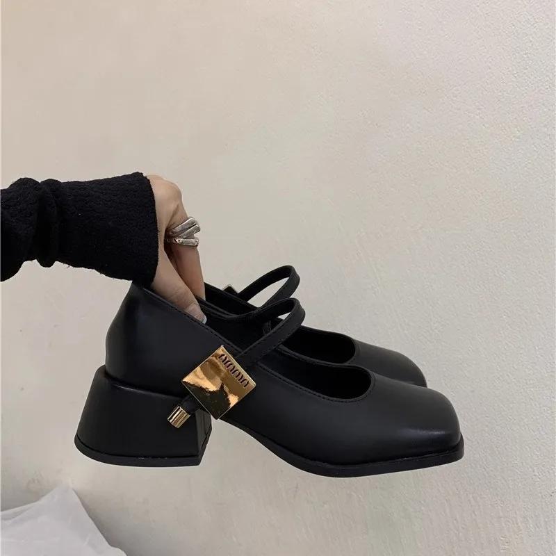 Модные весенне-осенние модные туфли на платформе из кожи с пряжкой для женщин Мэри Джейн, новые дизайнерские туфли на мягкой подошве, повседневные туфли на высоком каблуке для женщин