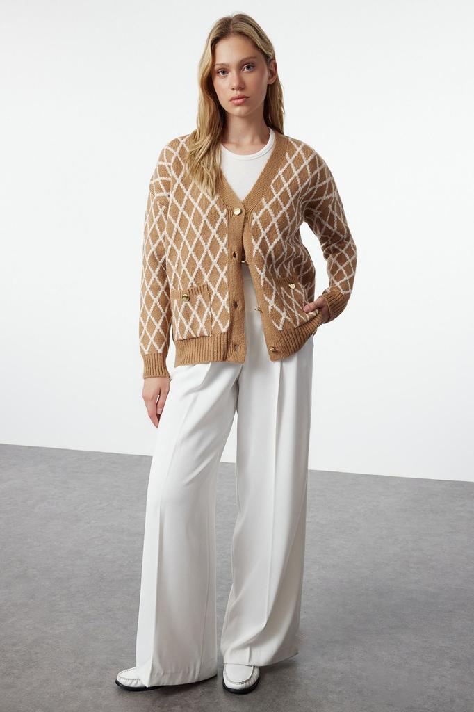 Women's Fashion Stylish Cardigan Beige Soft Textured Glittery Knitwear Cardigan