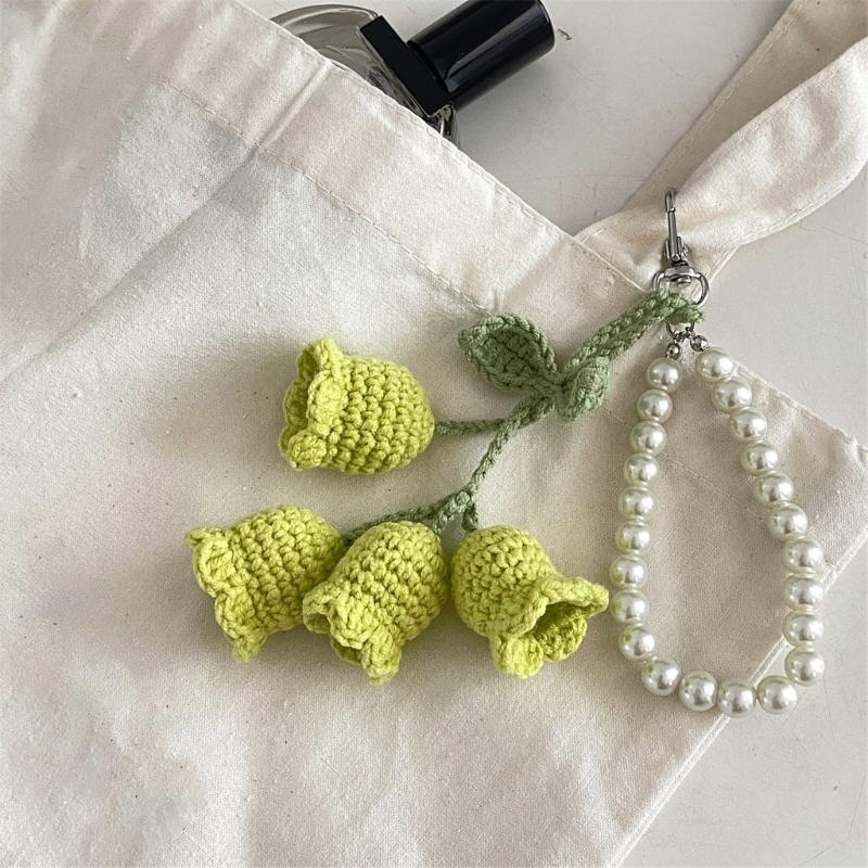 Привлекательный вязаный крючком брелок с цветком, вязаная сумка с цветочным принтом ручной работы, подвеска с жемчугом, очаровательные украшения для ключей и рюкзаков