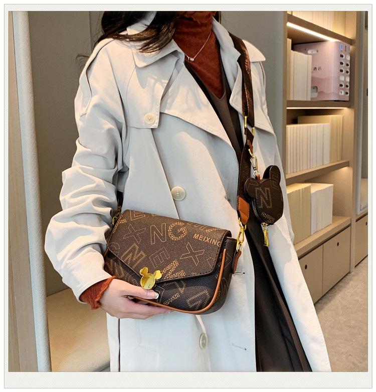 Модная маленькая квадратная сумка, сумка для писем от знаменитостей из Интернета.