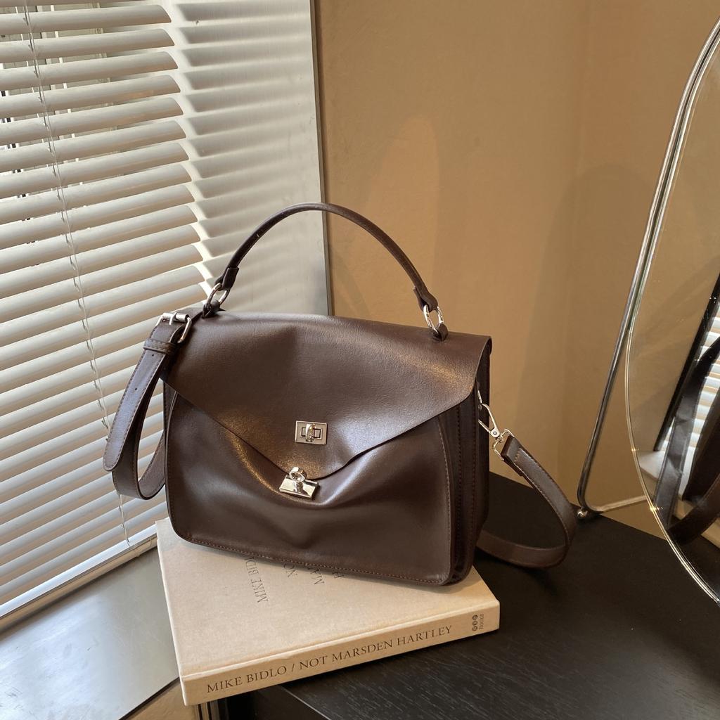 Осенняя матовая сумка через плечо для женщин, дизайнерская мода, для путешествий на работу, женские квадратные сумки, сумка-мессенджер, женственная