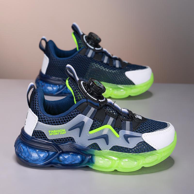 Lightweight children's shoes, summer new style, trendy mesh breathable sneakers for boys and girls