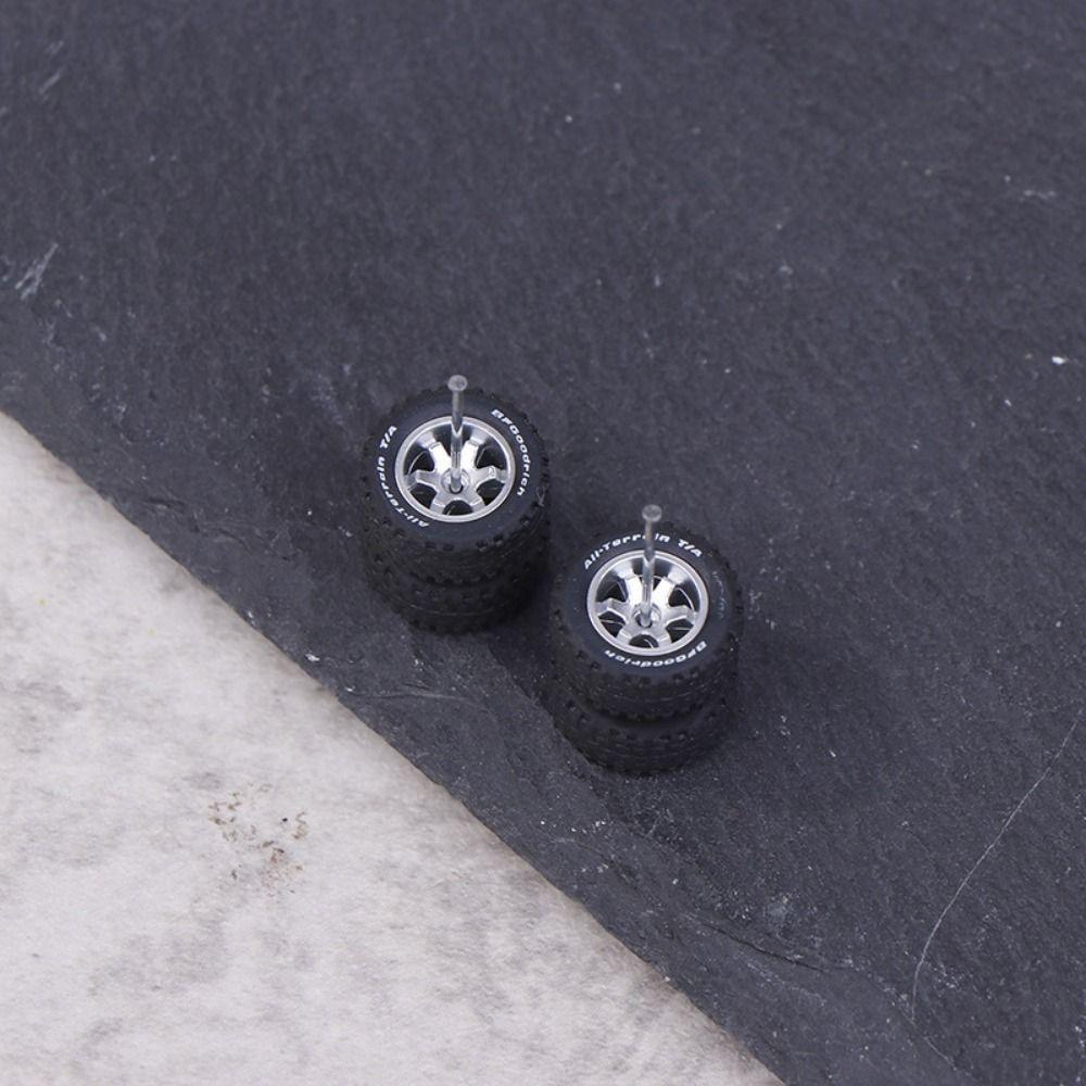 1Set 1/64 Remote Control Car Modified Tires Plastic Rubber Tires Diecast Alloy Car Hub