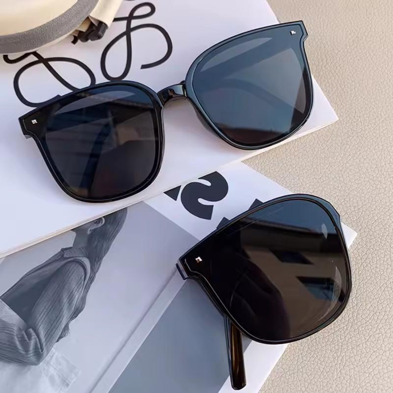 Folding Sunglasses, Portable, Ultra Light Sun Protection, Uv Protection, Sunglasses for Both Men and Women