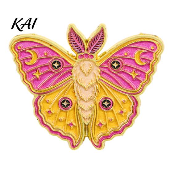 Moth Clothing Accessory Vintage Enamel Brooch, Cartoon Insect Alloy Lapel Pin, Men Jewelry Women Accessories for Suit Dress Coat Scarf Retro