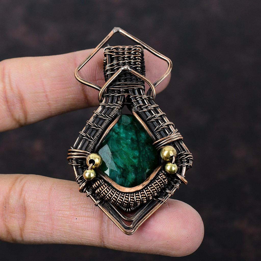 Граненый Замбийский Изумруд Подвеска Подвеска из Драгоценного Камня, Обмотанная Медной Проволокой Украшения Ручной Работы Удивительная Подвеска Украшения из Медной Проволоки Подарок для Мамы