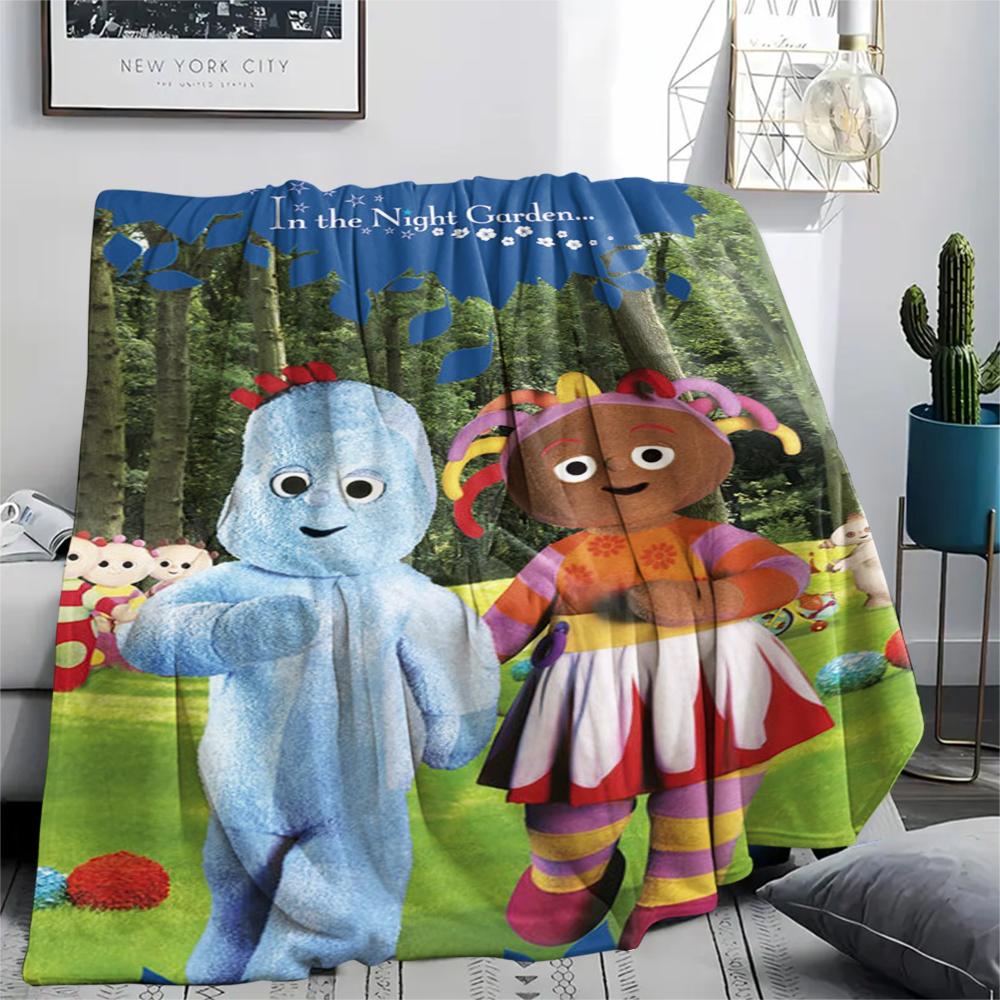 In The Night Garden Print Flannel Blanket, High quality Comfortable for All Seasons, Home Decor, Warmth and Comfort, Perfect for Christmas Gifts45