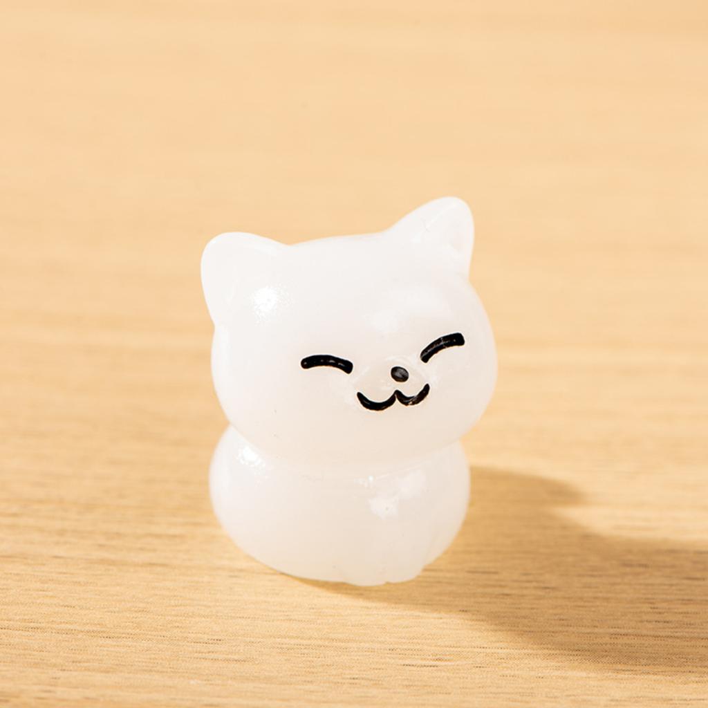 Miniature Resin Ornaments, Cute Cartoon Glow-in-the-dark Animal Figurines, Desktop Car Creative Decorations And Accessories