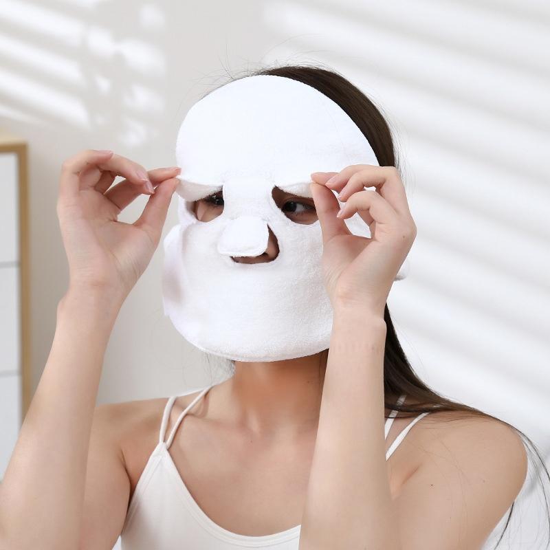 Cold & Hot Dual Use Steam Face Towel Hanging Ear Design Anti-Bacterial Soft Material for Daily Skincare Pore Minimizing