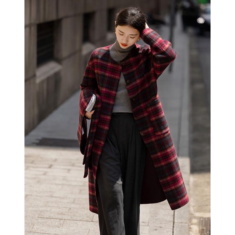 Женское клетчатое двустороннее зимнее пальто Demana из смесовой шерсти с шарфом с кисточками