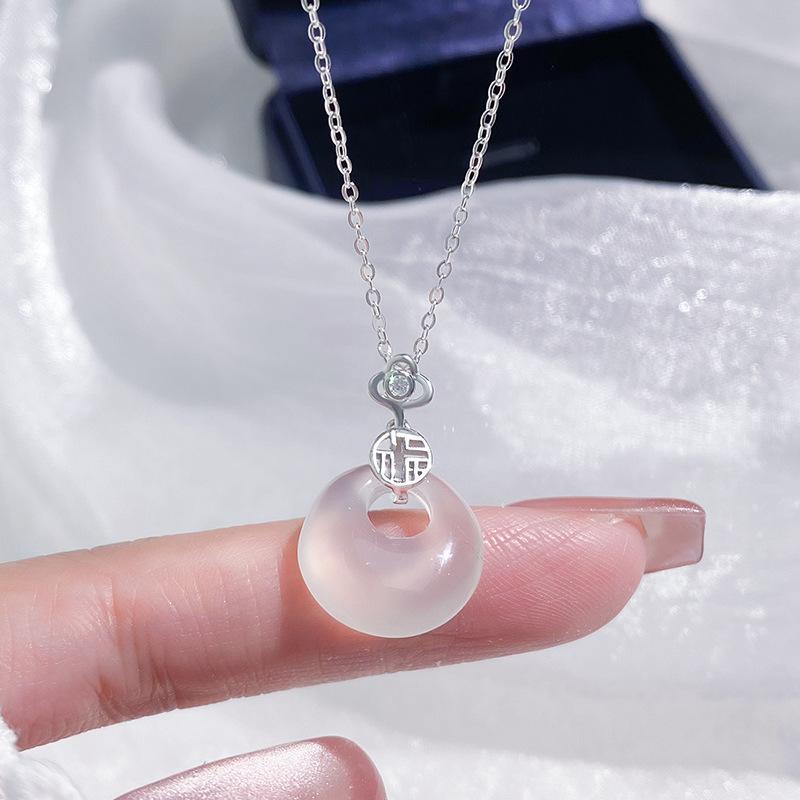 New Chinese Cloud Blessing Character Safety Buckle Necklace for Women's Retro High Grade Collar Chain