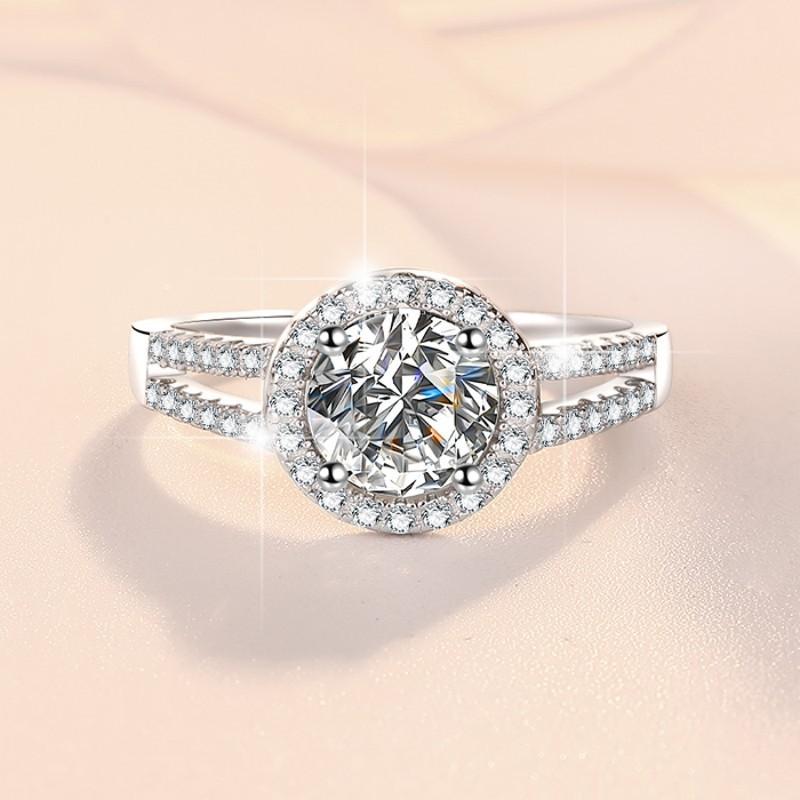 D Color 1ct Moissanite Ring S925 Sterling Silver Women's Ring Round Bag V Carat Ring Engagement Diamond Ring Wedding Ring Gift for Girlfriend