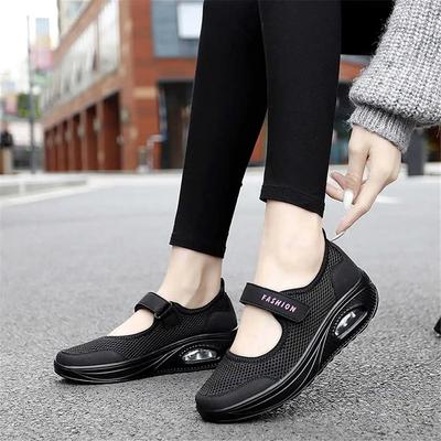 Женская обувь – Кроссовки