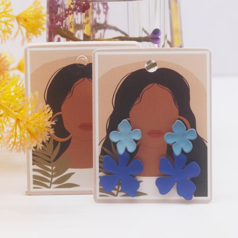 50 шт 5x6,5 см серьги карты картон ювелирные изделия новейшее поступление популярный дисплей картон горячая распродажа модный дизайн нежные карты