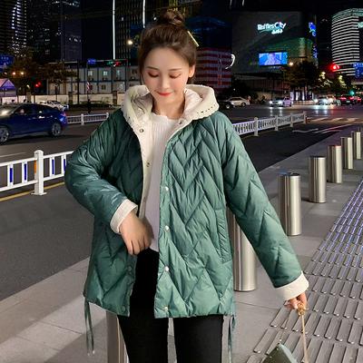 Пуховик женский новый зимний корейский вариант женская одежда белый утиный пуховик вязаная шапка контрастного цвета свободное короткое пальто